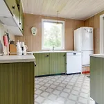 Straale - 1-4km From The Sea By Interhome