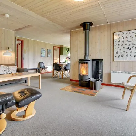 Straale - 1-4km From The Sea In Western Jutland By Interhome Blavand